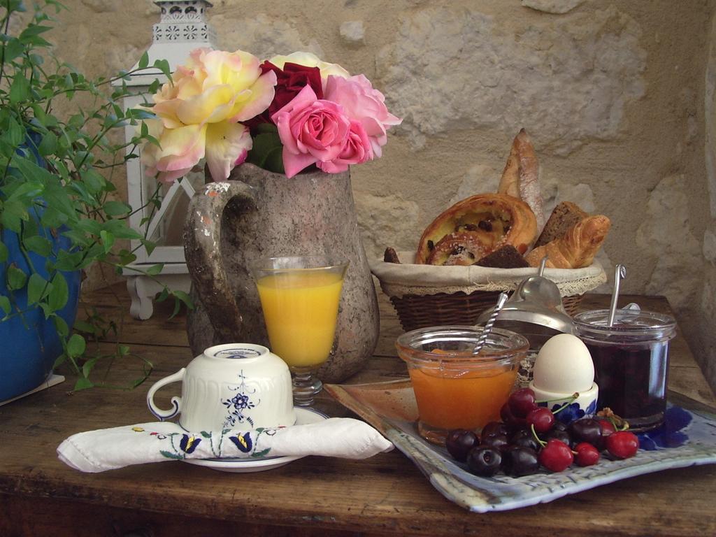 Bed and Breakfast Bastida De Beata Noailles  Exterior foto