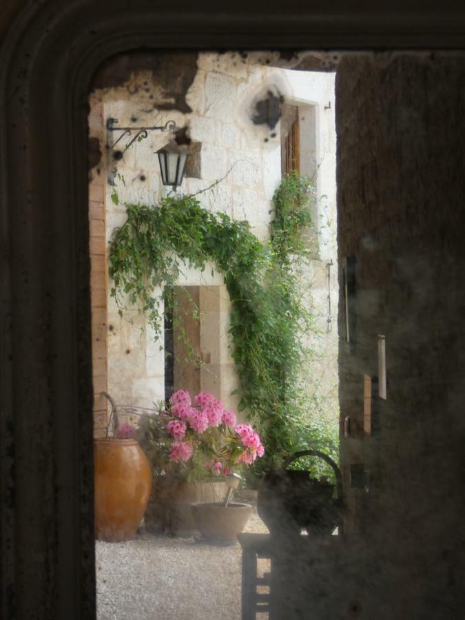 Bed and Breakfast Bastida De Beata Noailles  Exterior foto