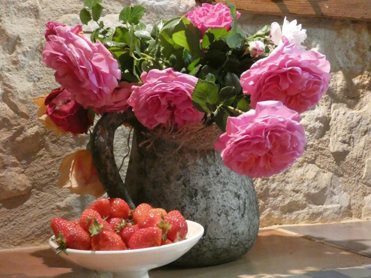 Bed and Breakfast Bastida De Beata Noailles  Exterior foto